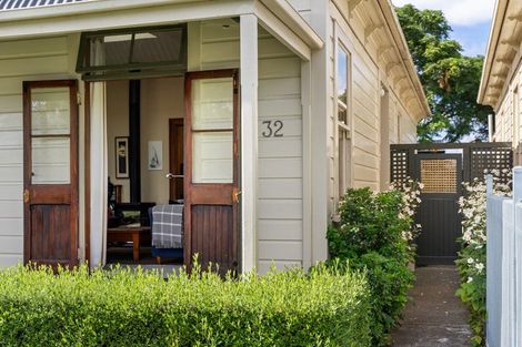 Photo of property in 32 Dunstan Street, Otaki, 5512