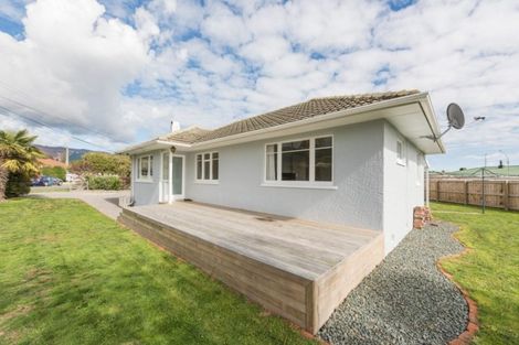Photo of property in 4 Mcmahon Street, Stoke, Nelson, 7011