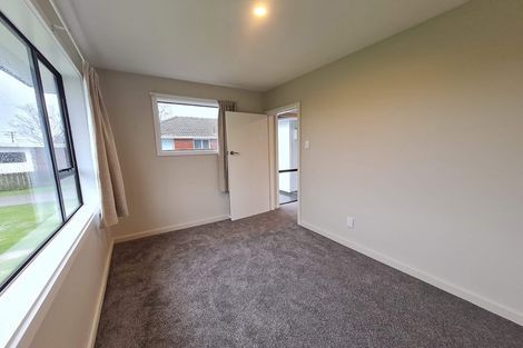 Photo of property in 10 Larch Place, Casebrook, Christchurch, 8051