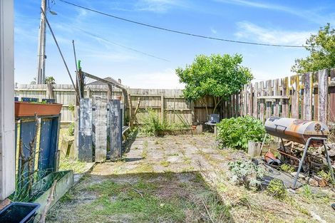 Photo of property in 87 Massey Street, Frankton, Hamilton, 3204