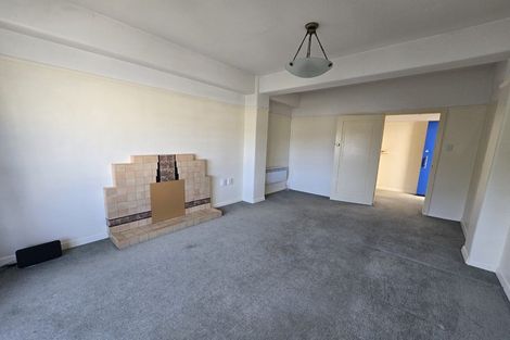 Photo of property in 82 Majoribanks Street, Mount Victoria, Wellington, 6011