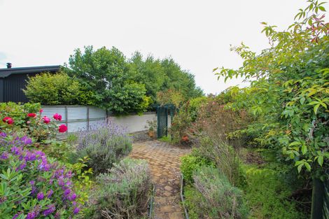 Photo of property in 24 Charles Street, Weston, Oamaru, 9401