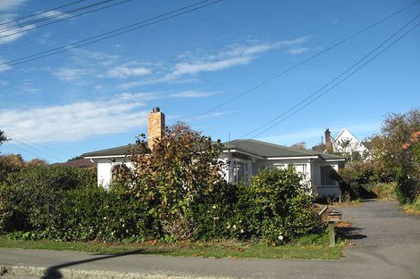 Photo of property in 11 Verran Place, Fendalton, Christchurch, 8052