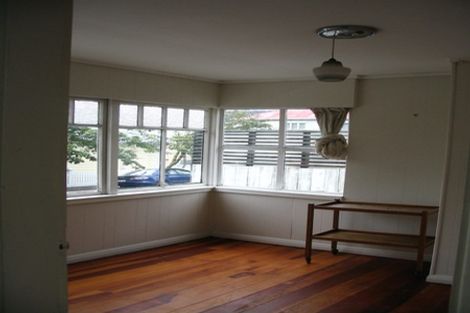 Photo of property in 1 Tainui Terrace, Mount Cook, Wellington, 6021