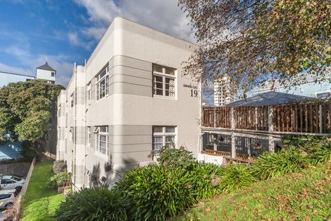 Photo of property in Graymor Flats, 19u2 Ohiro Road, Aro Valley, Wellington, 6021