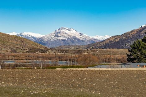 Photo of property in 11 Kahiwi Drive, Lower Shotover, 9304