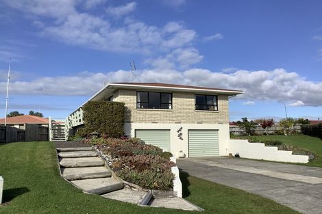 Photo of property in 4 Giles Way, Tanners Point, Katikati, 3177