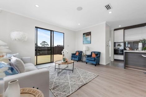 Photo of property in 48 Emerald Avenue, Rosehill, 2113