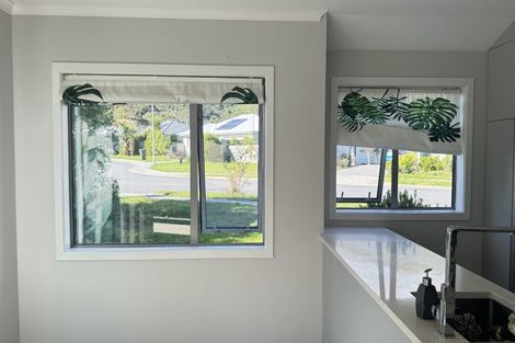Photo of property in 3 Henrietta Maxwell Grove, Wainuiomata, Lower Hutt, 5014