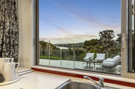 Photo of property in 26 Matheson Road, Red Beach, 0932