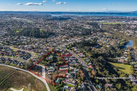 Photo of property in 64 Don Buck Road, Massey, Auckland, 0614