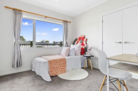 Photo of property in 27 Teatree Close, Huntington, Hamilton, 3210