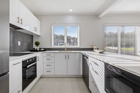 Photo of property in 1/486 Hibiscus Coast Highway, Orewa, 0931