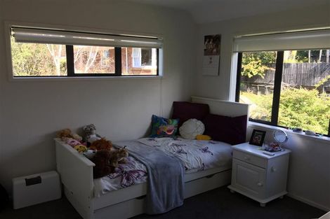 Photo of property in 40 Lyons Avenue, Murrays Bay, Auckland, 0630