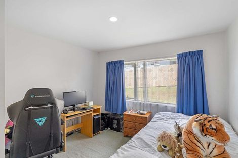 Photo of property in 16b Roick Parade, Glen Eden, Auckland, 0602