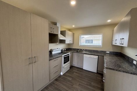Photo of property in 2 Wildwood Avenue, Wainoni, Christchurch, 8061