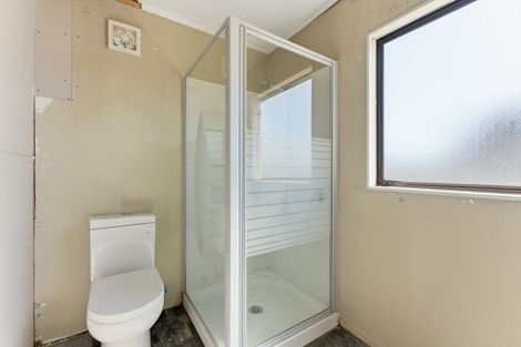 Photo of property in 15 Waitai Street, Castlecliff, Whanganui, 4501