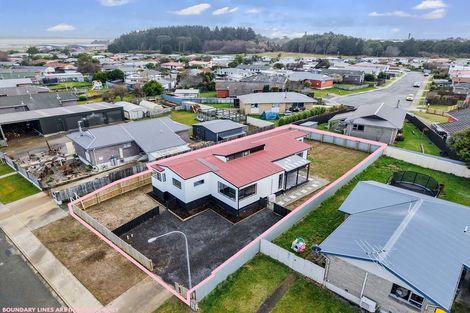 Photo of property in 57 Dunbeath Crescent, Kew, Invercargill, 9812