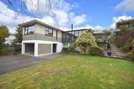 Photo of property in 3 Elwyn Crescent, Green Island, Dunedin, 9018