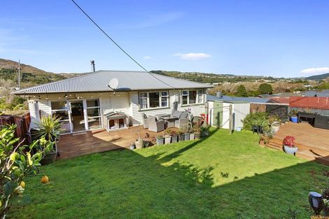 Photo of property in 322a Main Road, Tawa, Wellington, 5028