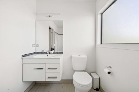 Photo of property in 45 Burma Road, Khandallah, Wellington, 6035