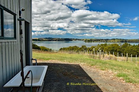 Photo of property in 196 Metcalfe Road, Matakohe, 0593