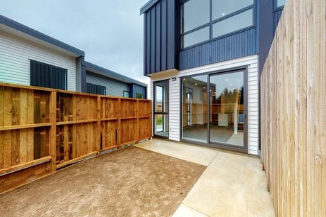 Photo of property in 62u7 Spenmoor Street, Newlands, Wellington, 6037