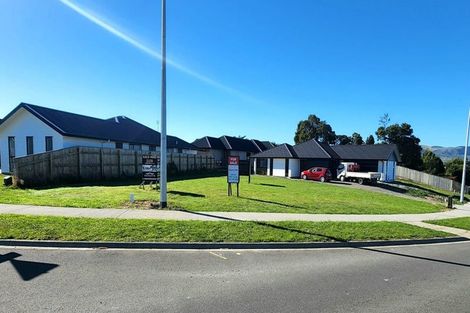 Photo of property in 6 James Line, Kelvin Grove, Palmerston North, 4414