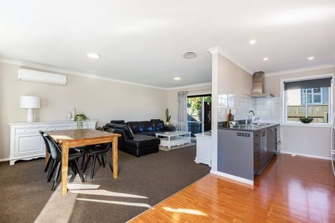 Photo of property in 71 Shakespeare Avenue, Trentham, Upper Hutt, 5018