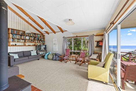 Photo of property in 28 Kelly Street, Baylys Beach, Dargaville, 0377