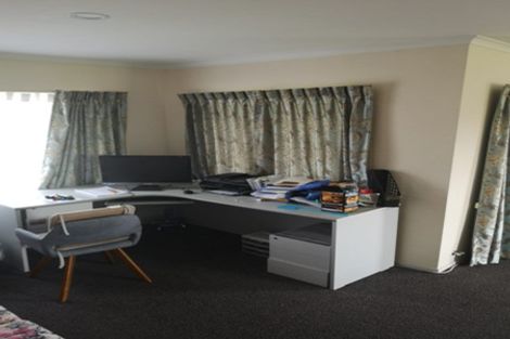 Photo of property in 22 Maghera Drive, East Tamaki Heights, Auckland, 2016