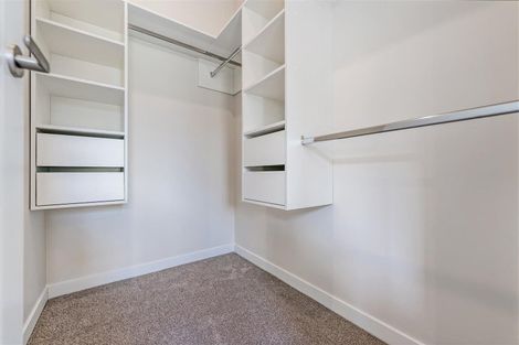 Photo of property in 40 Whakairo Crescent, Gulf Harbour, 0930