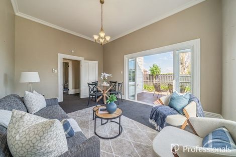Photo of property in 19a Randwick Crescent, Moera, Lower Hutt, 5010