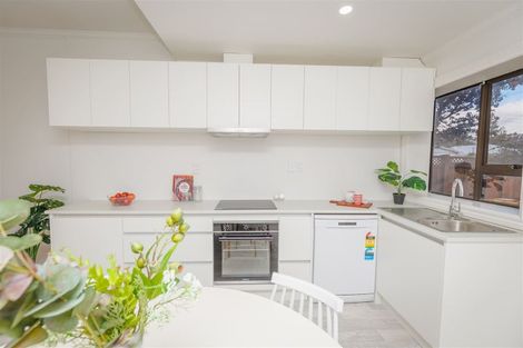 Photo of property in 69a Ellesmere Avenue, Miramar, Wellington, 6022