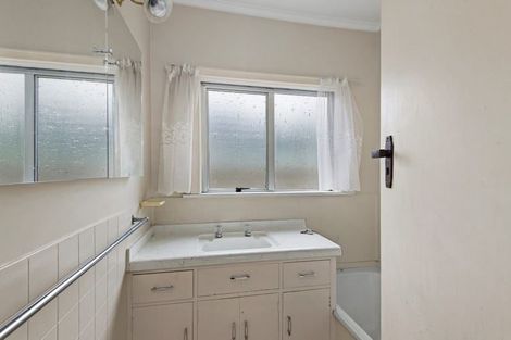 Photo of property in 21 Leistrella Road, Hoon Hay, Christchurch, 8025