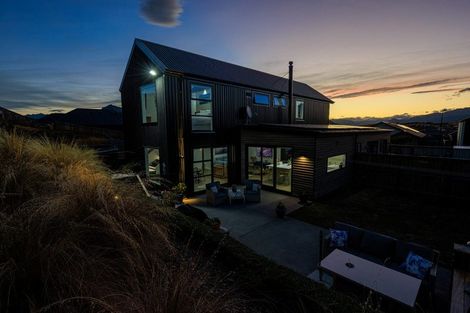 Photo of property in 15 Muster Road, Jacks Point, 9371