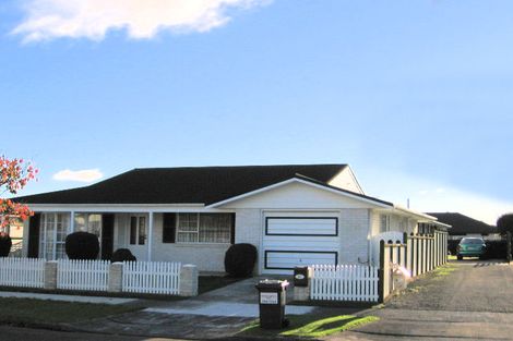 Photo of property in 61a Belvedere Avenue, Waikanae, 5036