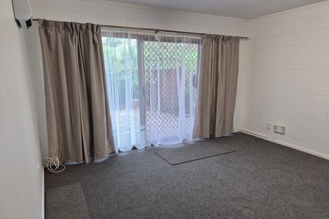 Photo of property in 1/773 Beach Road, Browns Bay, Auckland, 0630