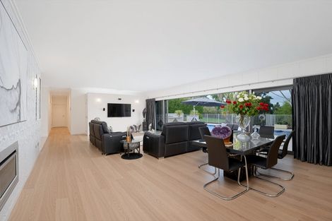 Photo of property in 7 Burgundy Park Avenue, Henderson, Auckland, 0612