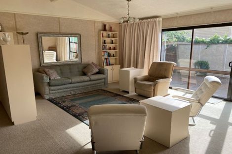 Photo of property in 349 High Street, Hawera, 4610