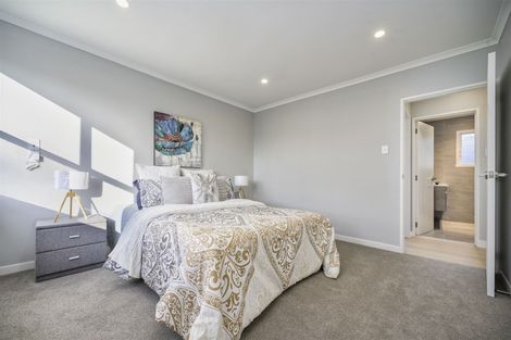 Photo of property in 145 Portage Road, New Lynn, Auckland, 0600