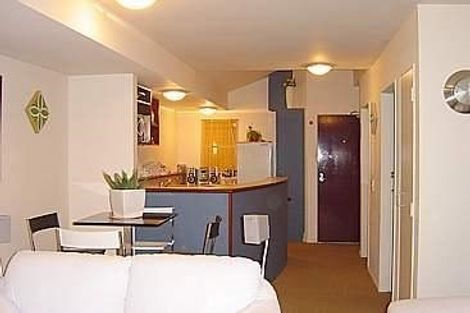Photo of property in Luxford Villas, 302/72u Herald Street, Berhampore, Wellington, 6023