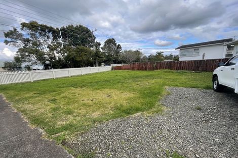 Photo of property in 496 Don Buck Road, Massey, Auckland, 0614