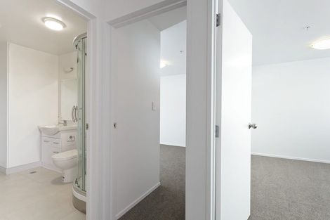 Photo of property in 11/26 Railway Street West, Papakura, 2110