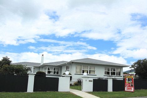Photo of property in 7 Dickens Street, Stoke, Nelson, 7011