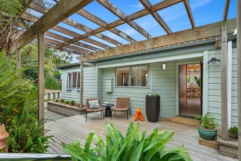 Photo of property in 1/24 Jellicoe Road, Murrays Bay, Auckland, 0630