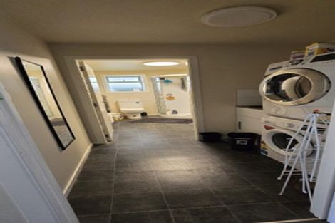 Photo of property in 59 Pirie Street, Mount Victoria, Wellington, 6011