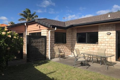 Photo of property in 29 Nautilus Drive, Gulf Harbour, Whangaparaoa, 0930