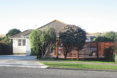 Photo of property in 22 Paenui Street, Titahi Bay, Porirua, 5022