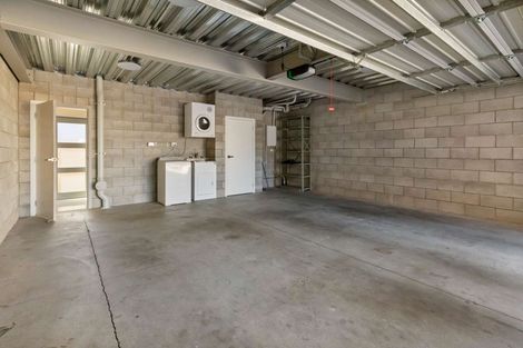 Photo of property in 7u5 Vialou Street, Hamilton Central, Hamilton, 3204